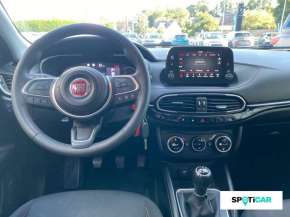 FIAT Tipo Cross Essence